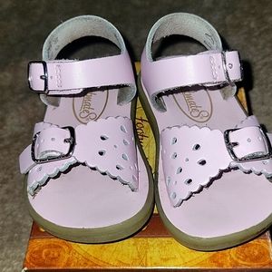 Slightly used girl toddler sandles